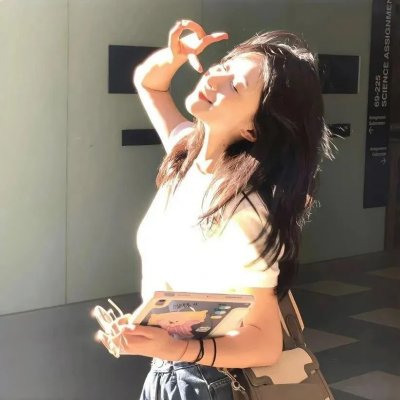 梦中的她